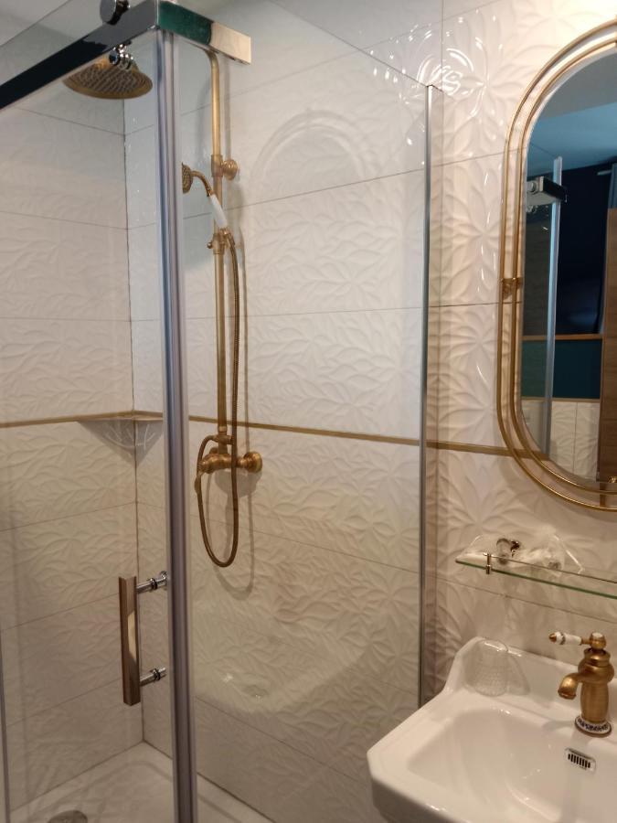 La Belle Epoque & Spa Cournon-d'Auvergne Dış mekan fotoğraf